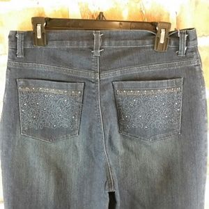 GLORIA VANDERBILT WOMEN'S JEANS SIZE 10